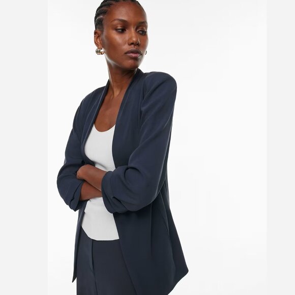 Aritzia Babaton New Power Blazer - Picture 5 of 16